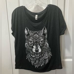 ModCloth Tribal Wolf Graphic Tee Womens Medium